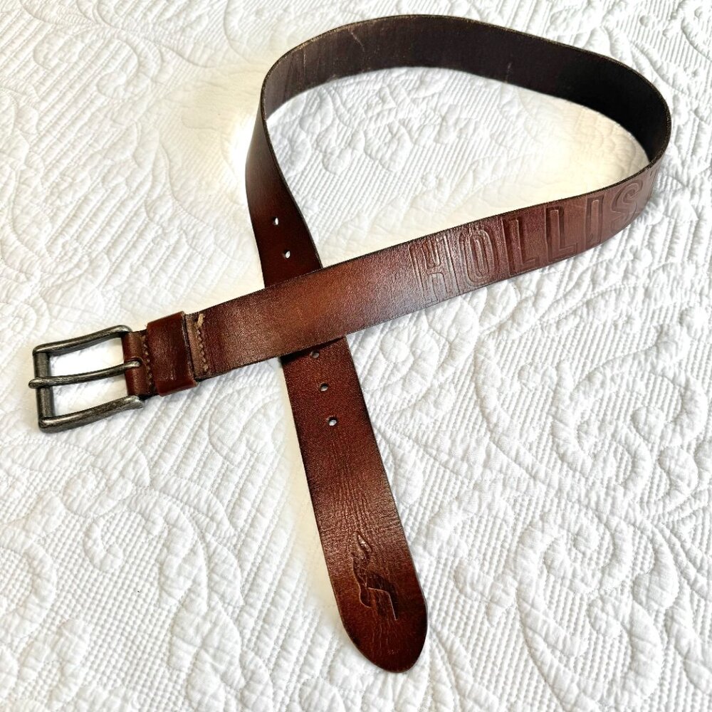 Y2K Hollister Co. "HOLLISTER CALIFORNIA" Embossed Brown Leather Belt